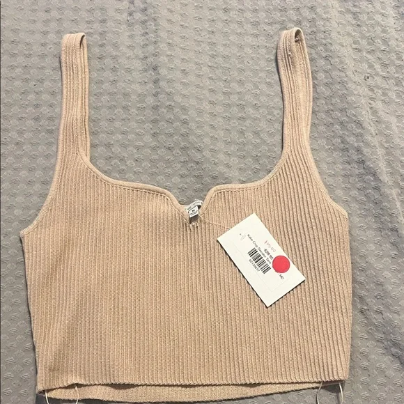 Love Tree Ribbed Tan Crop Tank - Picture 1 of 3